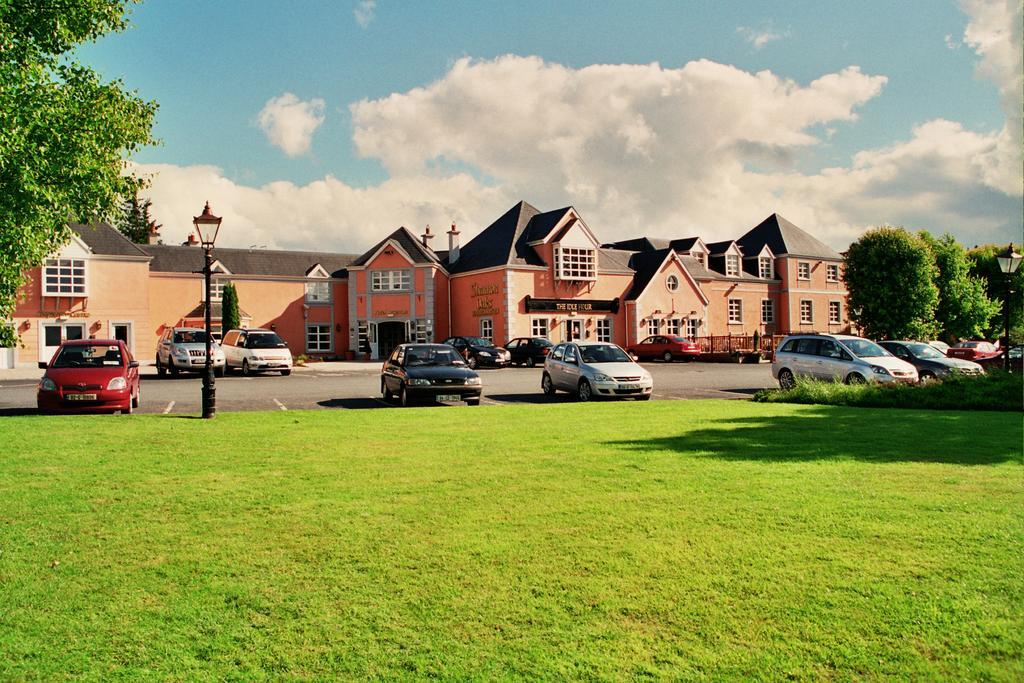 Shannon Oaks Hotel & Country Club Portumna Bagian luar foto